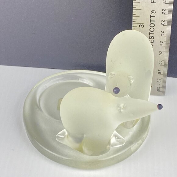 PartyLite Polar Bear Candle Holder Frosted Glass 3 X 4.5 inches Tea Light Votive - Picture 7 of 8